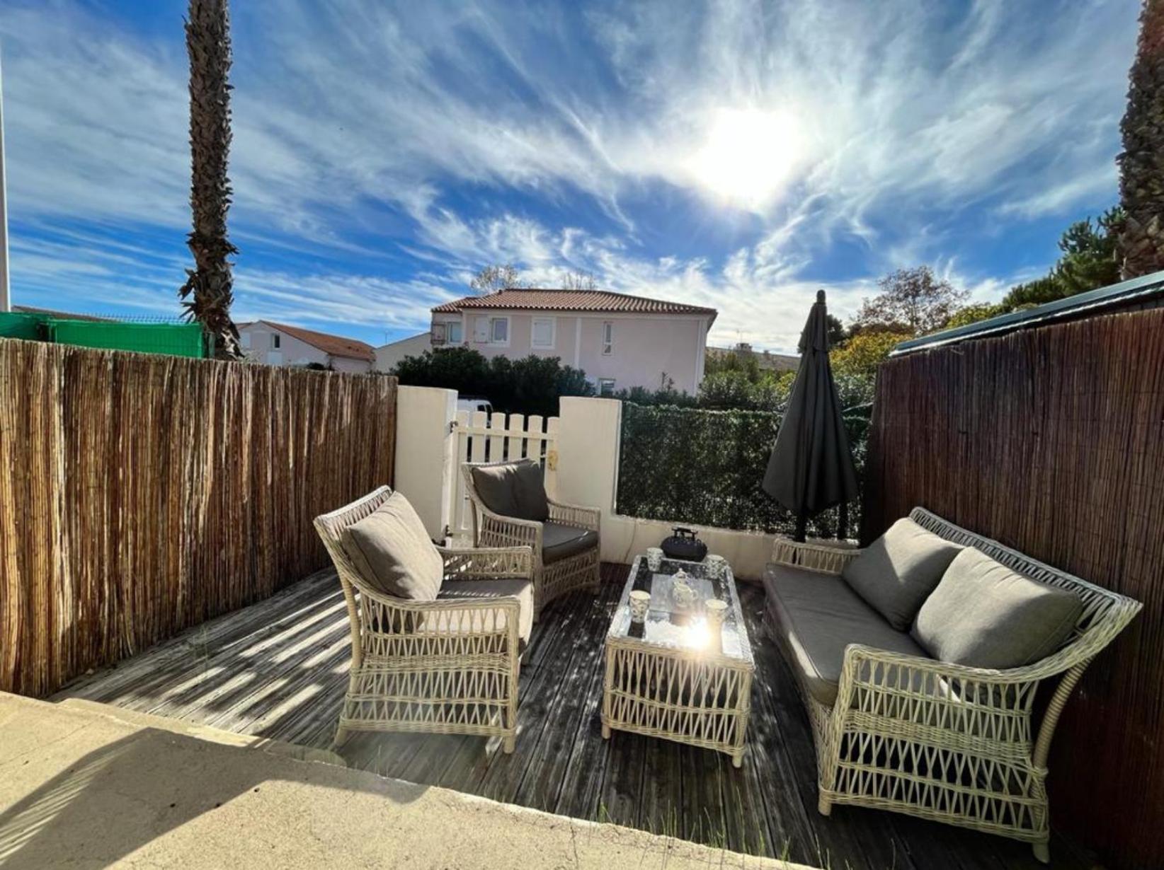 Pavillon 6 Personnes Avec Terrasse Et Place De Parking Apartment *